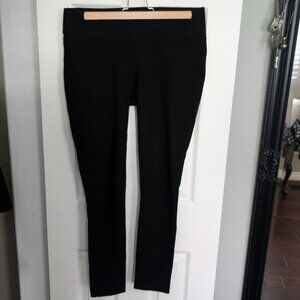 FIG metro leggings - size M (made in Canada)
